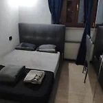 Mini Deluxe Room - Close To Metro C