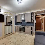 Oliviero - Piazza Navona Apartment