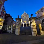 Free Breakfast- Cozy Roman Apartment Steps From The Colosseo