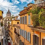 Luxury Over Time - Apartment With Terrace And View Of Piazza Di Spagna