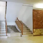 Suites 51