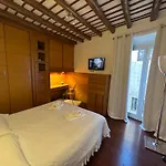 Babuino Imperial House