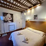 Babuino Imperial House
