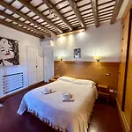 Babuino Imperial House