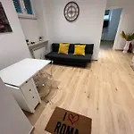 Roma Cento New Apartment
