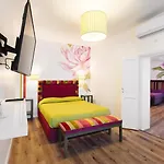 Famo Pace Apartments
