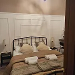 San Daniele Bundi House