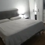 Casa Per Gente Giovane