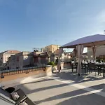 Home In Fontana Di Trevi