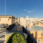 Home In Fontana Di Trevi