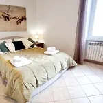 Domvs Avgvsta - Accogliente Appartamento