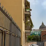 Roma 2 Minuti A Piedi Dal Vaticano