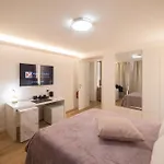 Vivi Roma