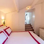 Campo De\' Fiori Enchanting Attic
