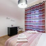 Roma Suite - Trastevere Train Station
