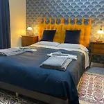 Cinecitta Room