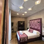 Pantheon Luxury Suite