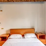 Flat With Lovely Views Near Piazza Navona