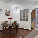 Orti 27 Deluxe - Rome Trastevere