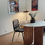 Appartamento Con Terrazza