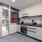 Nvmen Apartment Colosseo