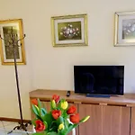 Campo De\' Fiori View Apartment