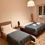 100 Meters To Vatican City Easy Stay