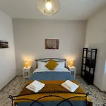 Authentic Roman Hideaway