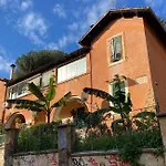 La Casa Del Giglio