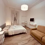 Appio Latino Casa By Bobo