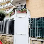 Cozy Suite With Private Patio In Vatican Appiano