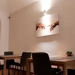 Heysuite Classic - Luxury House - Navona