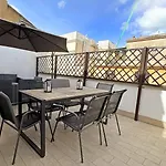 Rome Apartment With Terrace Autonomous