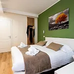 Dave\'S Home In Trastevere