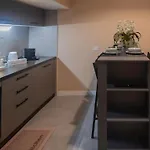 Lemon Suites Apartments