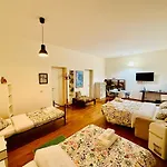 Turati Rooms