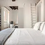 Cosy Reginella
