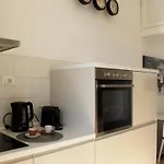 Apartment Near Saint Peter