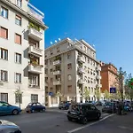 Carpegna Park Apartment By Cornelia Subway
