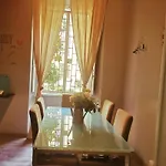 Alexia Home