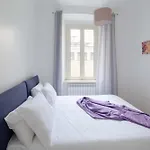 Via Vespasiano Private Apartment