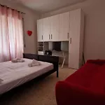 Entire Apartment-Casal Bertone-Tiburtina