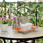 Central 1Br Flat With Balcony