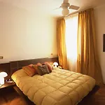 Giuliana Apartment