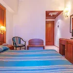 Raeli Hotel Luce