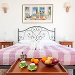 Giambullari Apartment