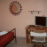B&B Sabrina Home