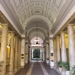 Esedra Inn