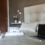 Aurelia House And Loft