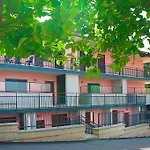 Liz Residence